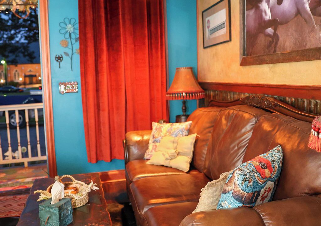 Photo of Livingroom in New Roads