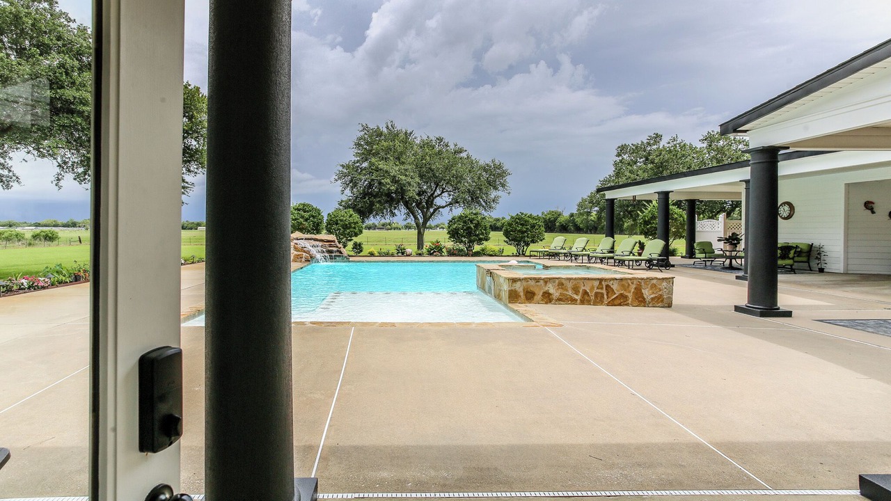Photo of Outdoor in Lake Charles