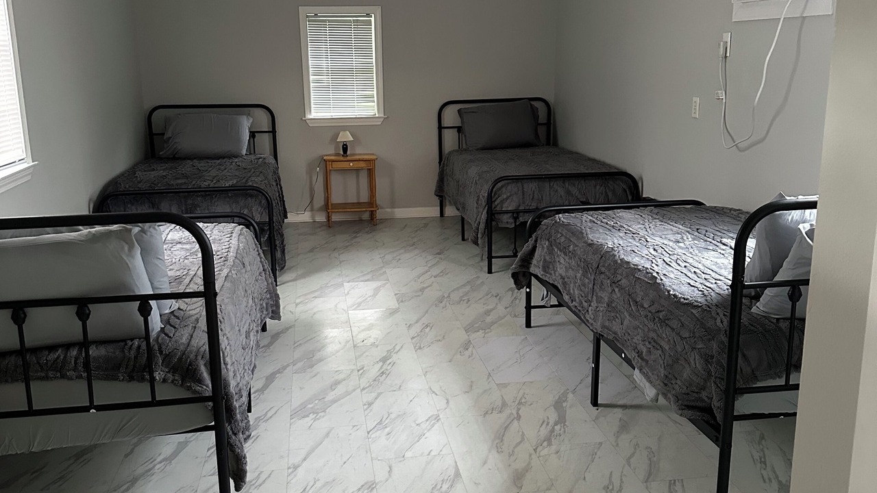 Photo of Bedroom in Jean Lafitte