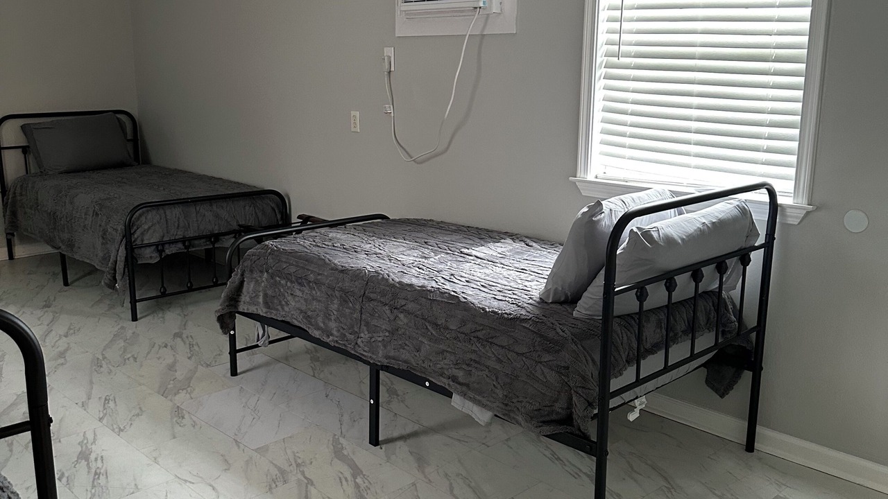 Photo of Bedroom in Jean Lafitte