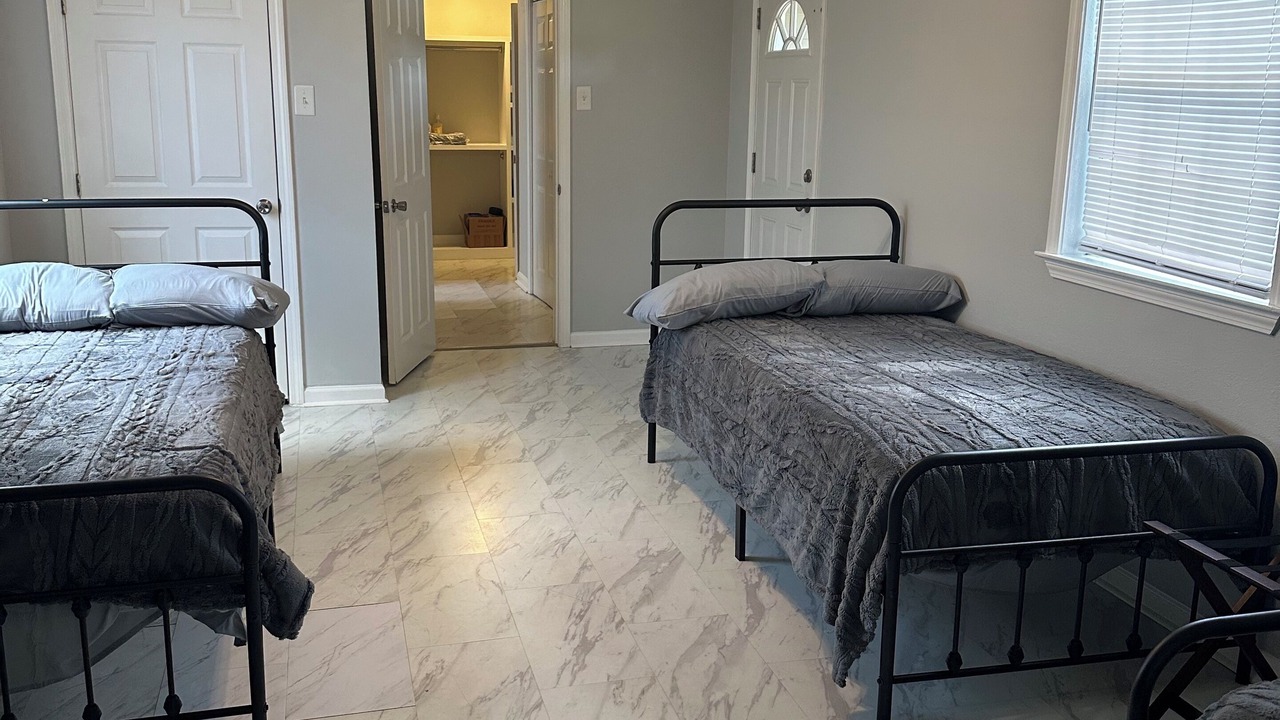 Photo of Bedroom in Jean Lafitte