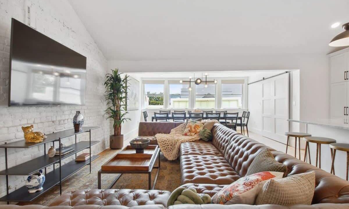 Photo of Bedroom in Central Business District