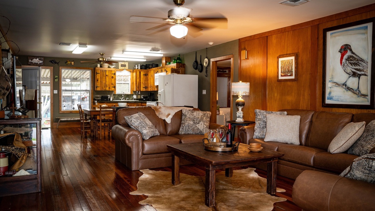 Photo of Livingroom in Breaux Bridge