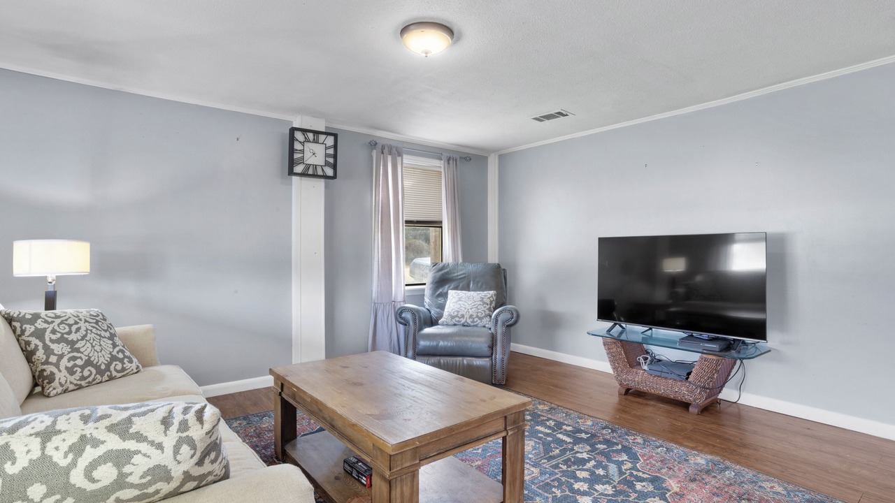 Photo of Livingroom in Biloxi