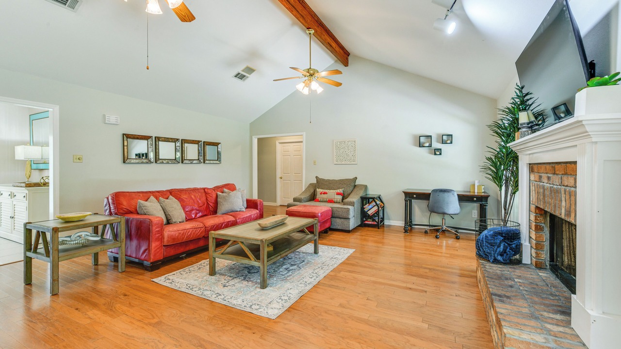 Photo of Livingroom in Diamondhead