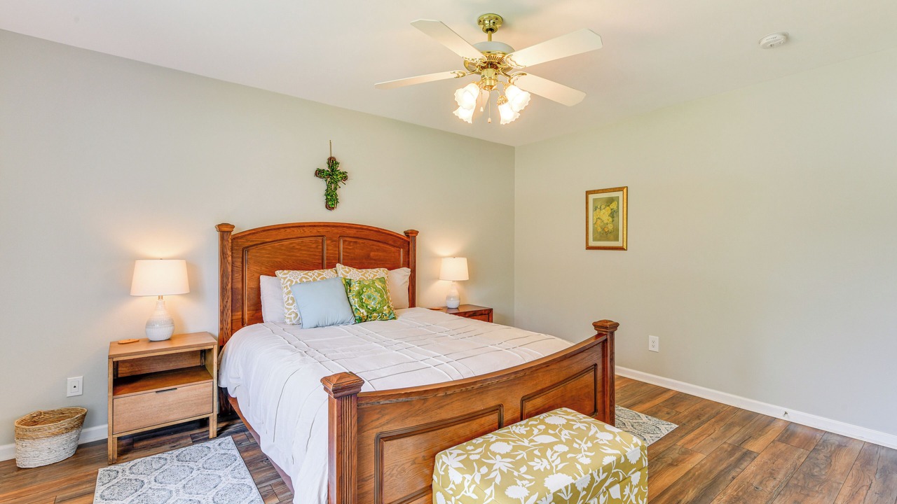 Photo of Bedroom in Diamondhead