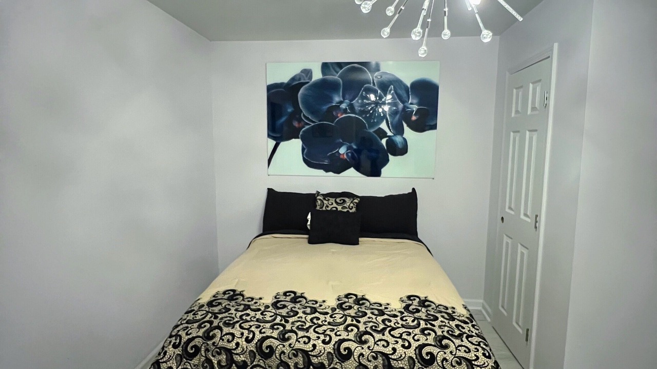 Photo of Bedroom in Harvey