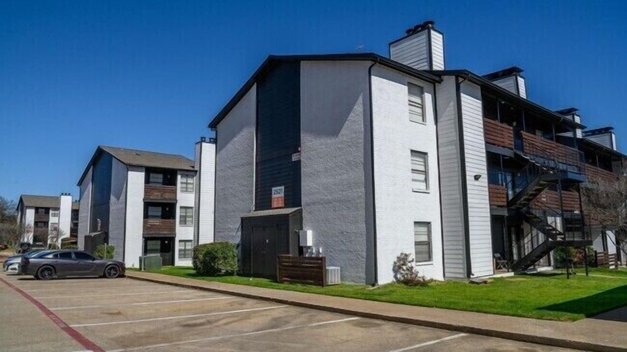 Photo of Outdoor in North Arlington