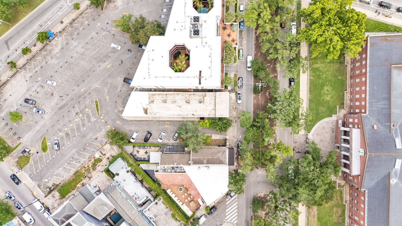 Photo of Others in Faubourg Marigny