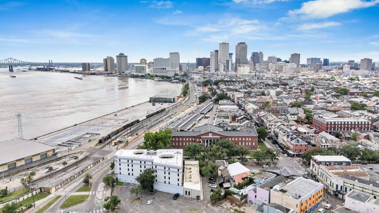 Photo of Others in Faubourg Marigny