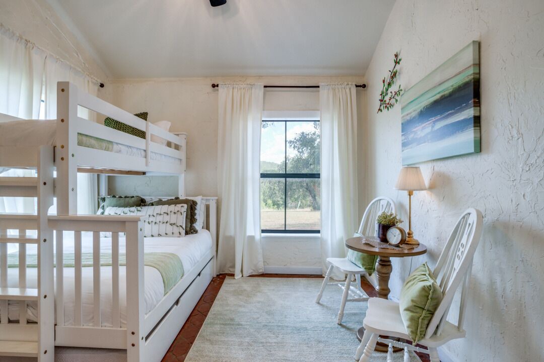 Photo of Bedroom in Mineral Wells