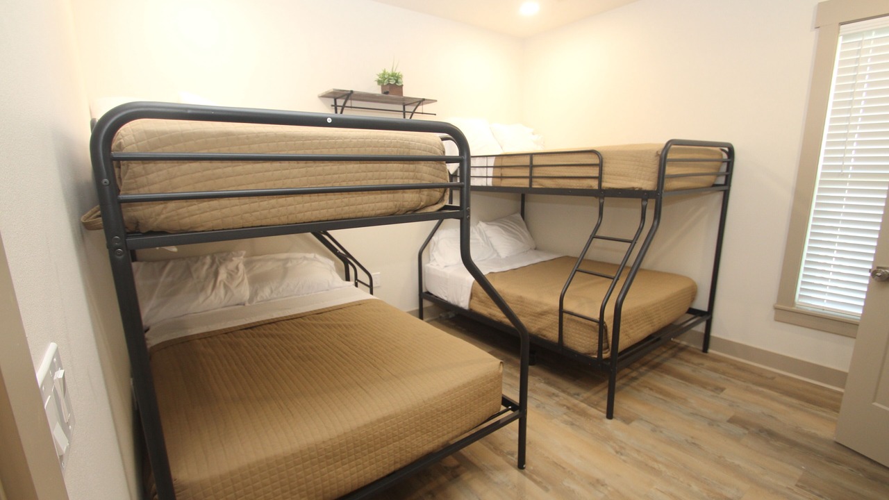 Photo of Bedroom in Golden Meadow