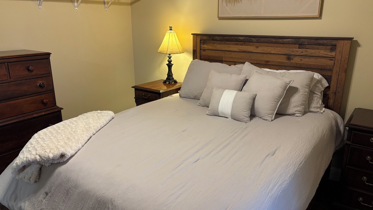 Photo of Bedroom in Milton