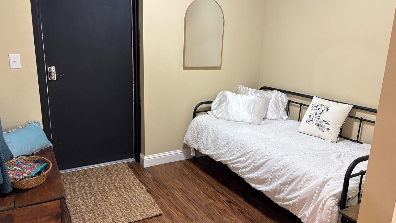 Photo of Bedroom in Milton