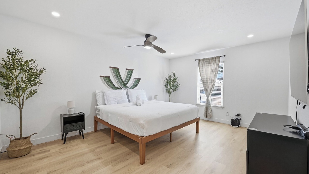 Photo of Bedroom in The Colony