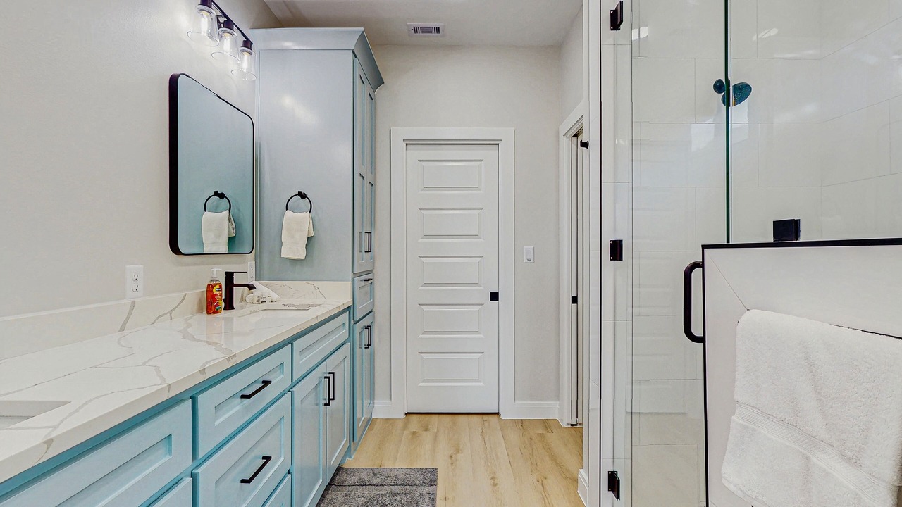 Photo of Bathroom in South Side