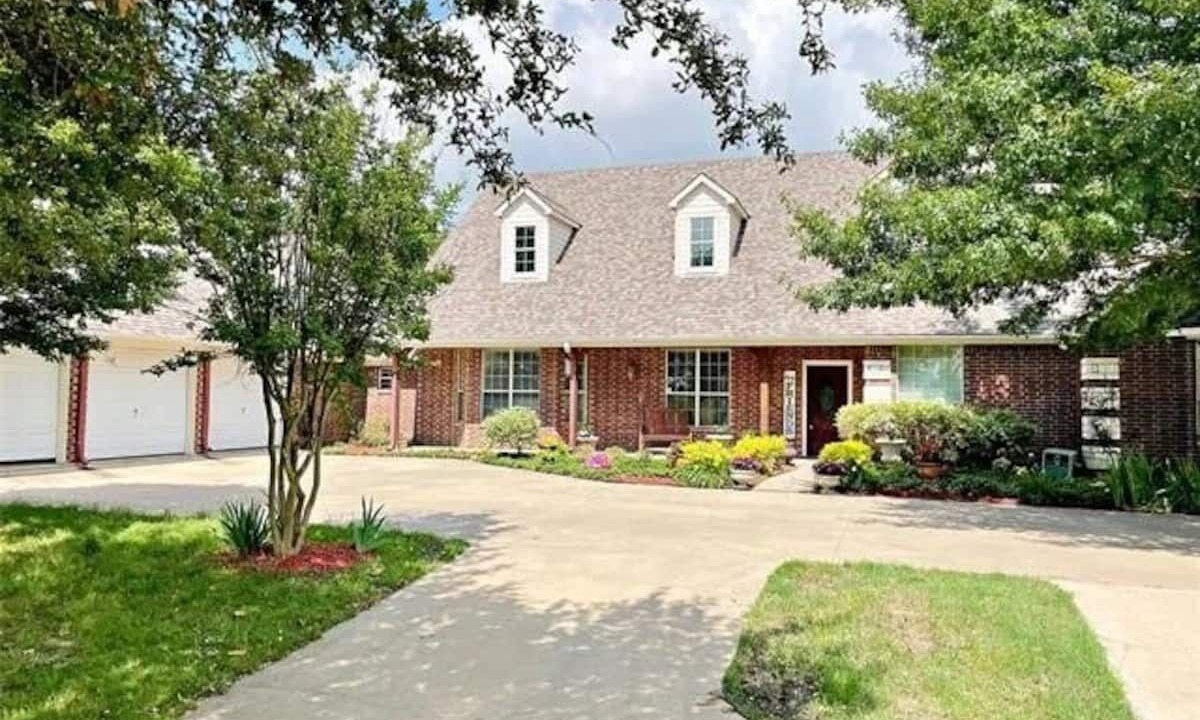 Photo of Outdoor in Point