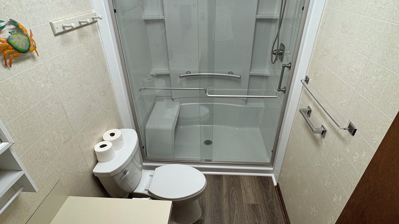 Photo of Bedroom in Cypremort Point