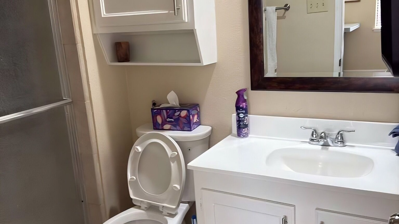 Photo of Bathroom in The Colony
