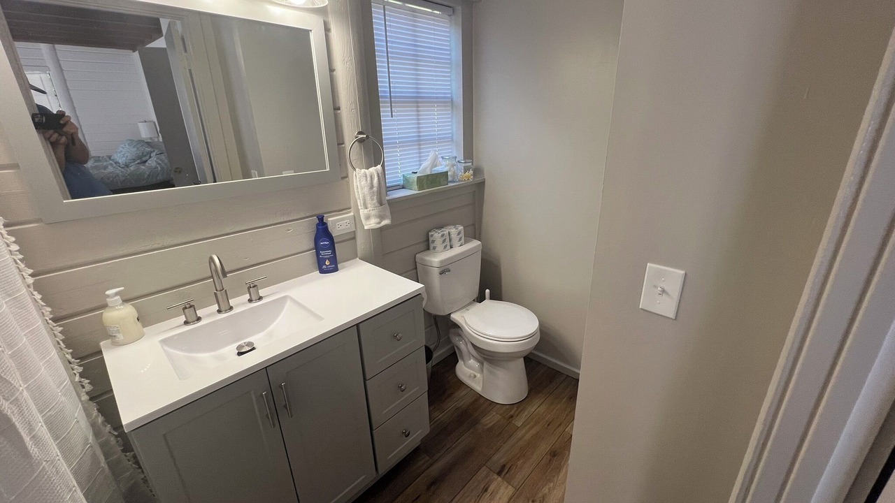 Photo of Bathroom in Diamondhead