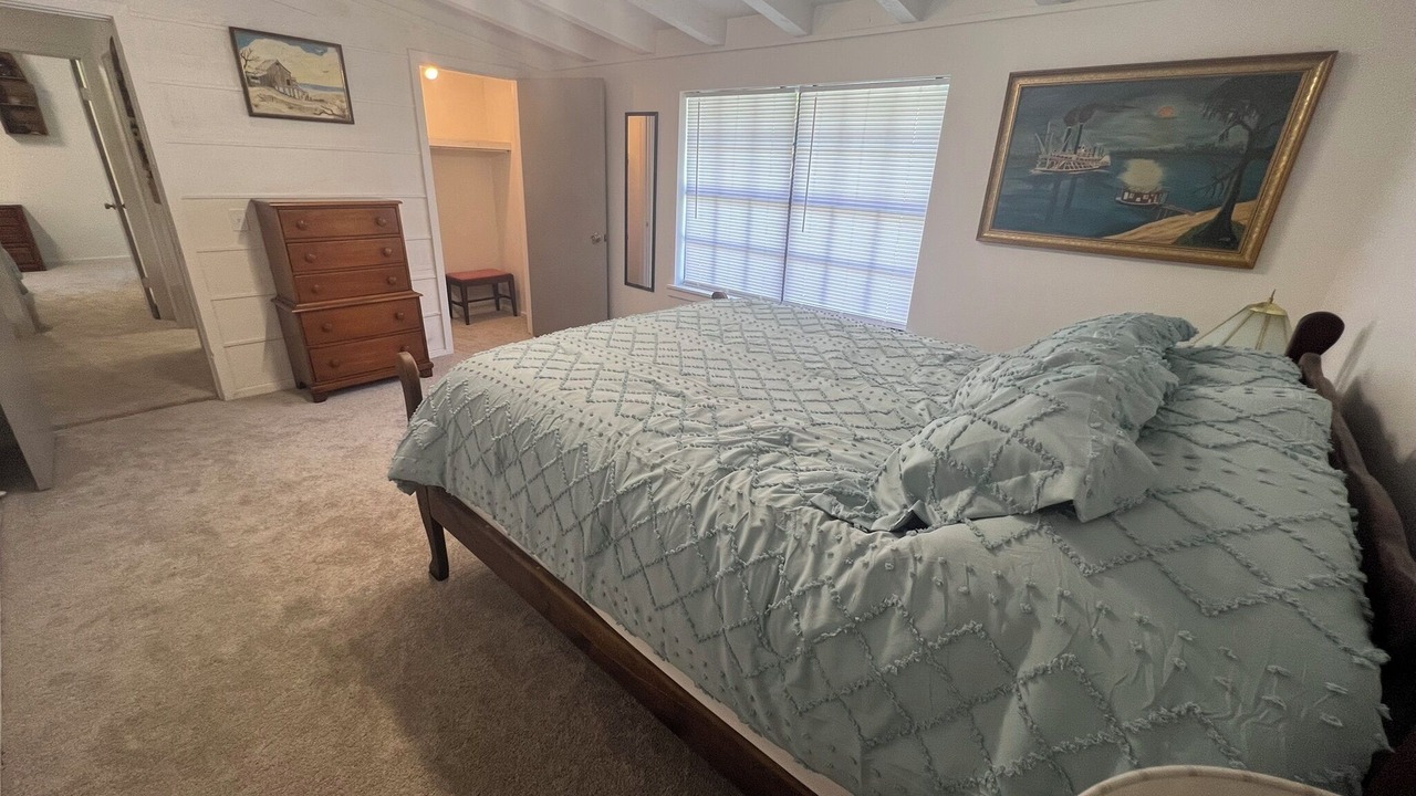 Photo of Bedroom in Diamondhead