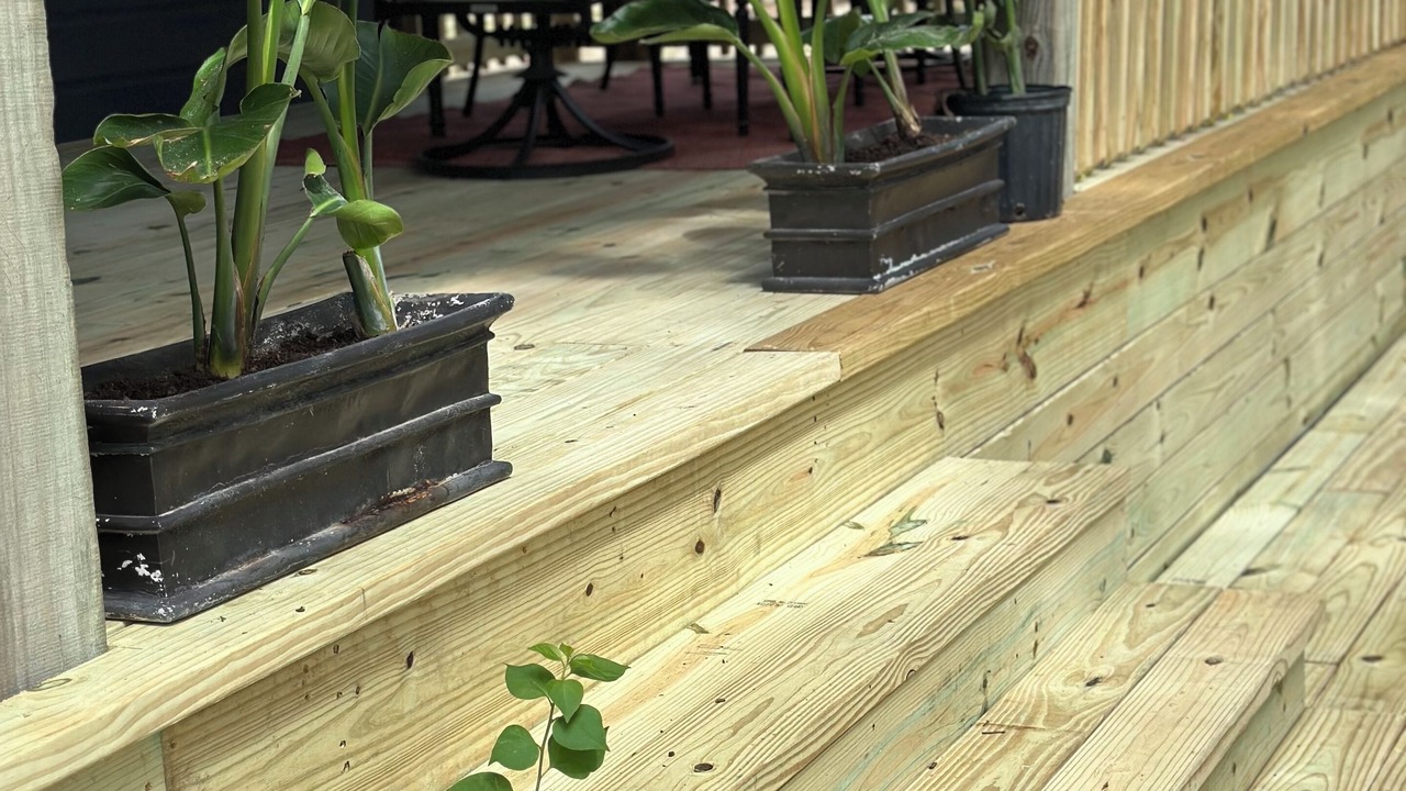 Photo of Patio Balcony in Apache Shores