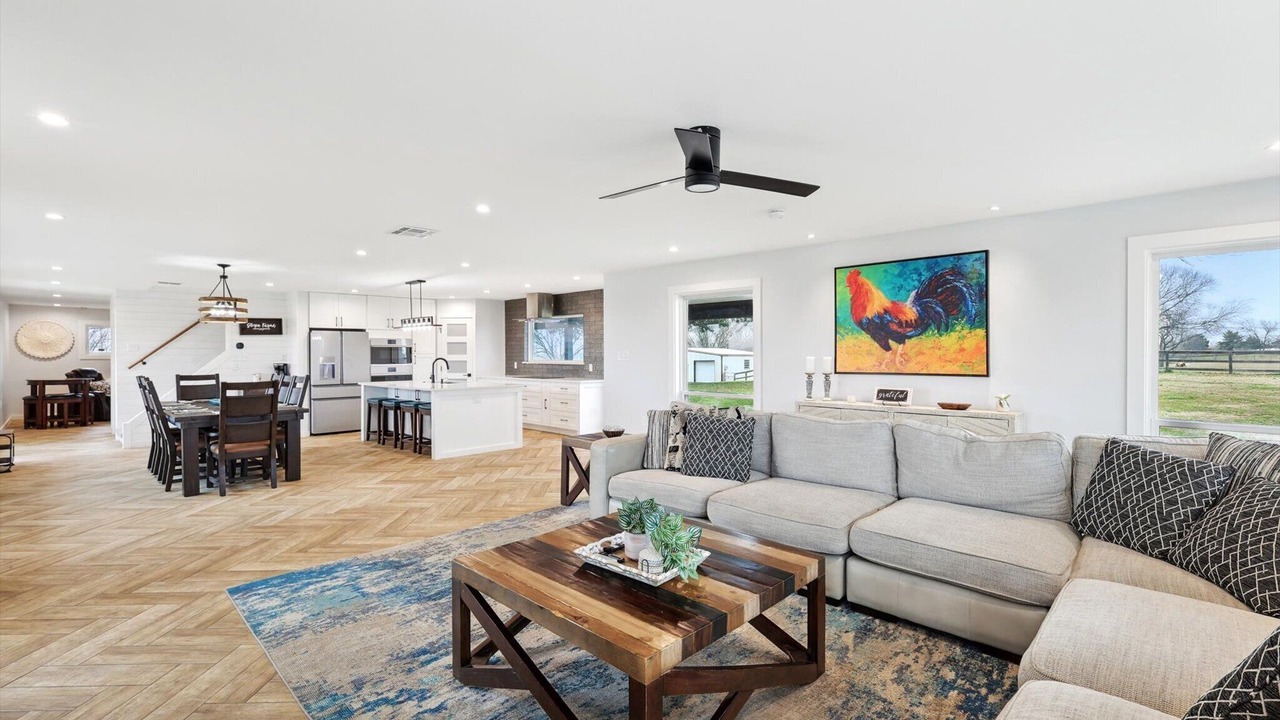 Photo of Livingroom in Sanger