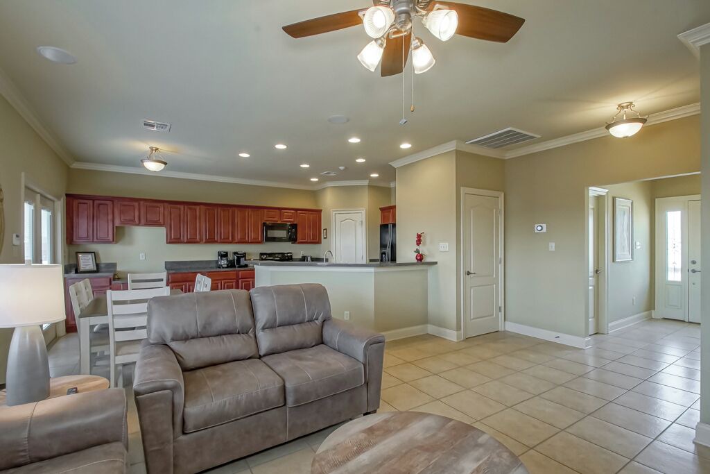Photo of Livingroom in Barataria