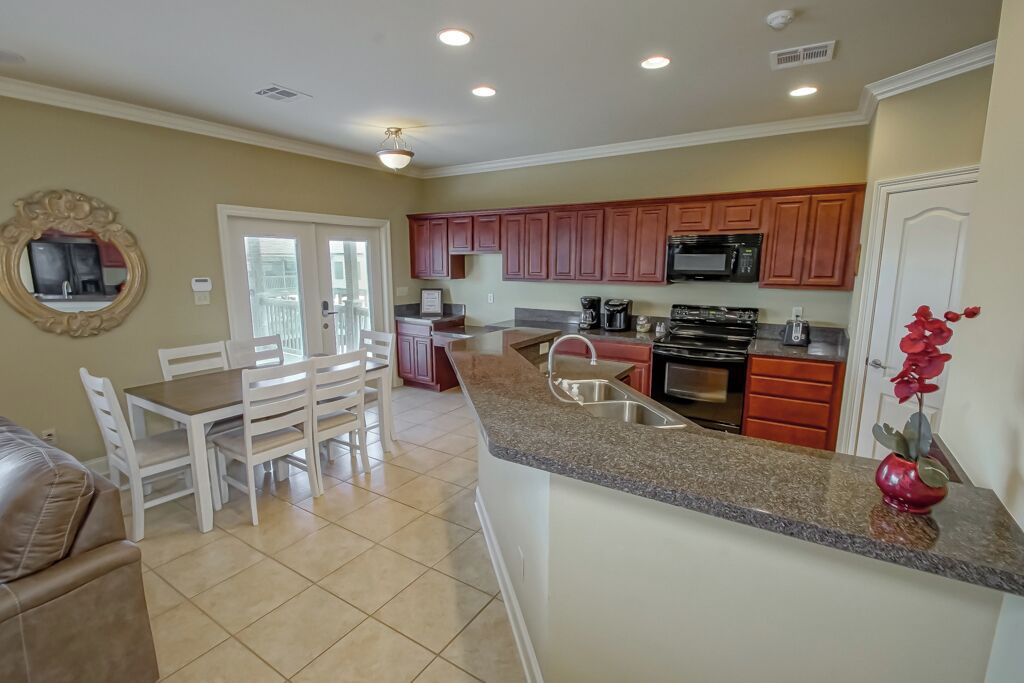 Photo of Kitchen in Barataria