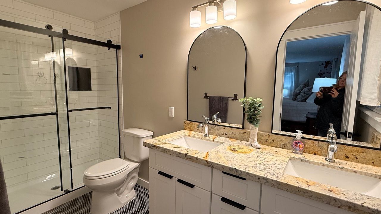 Photo of Bathroom in Van Vleck