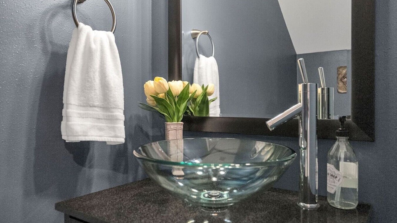 Photo of Bathroom in Mid-City