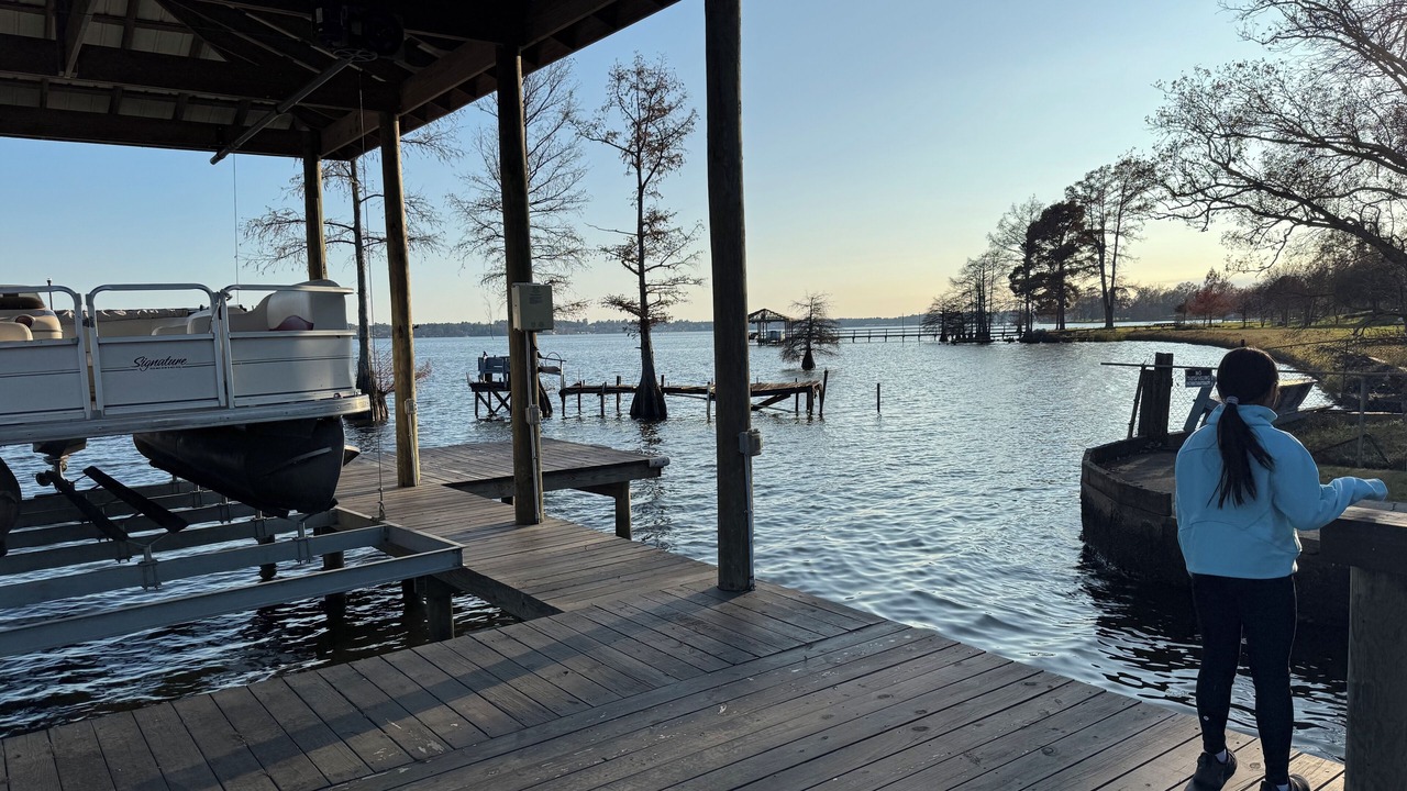 Photo of Others in Lake View