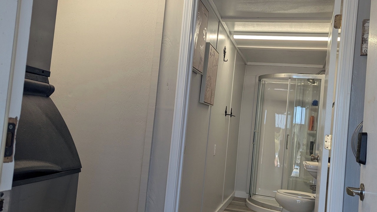 Photo of Bathroom in Chauvin