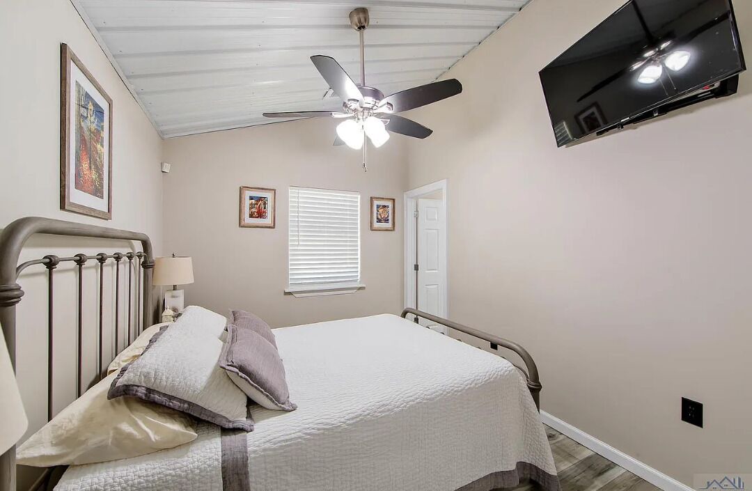 Photo of Bedroom in Chauvin