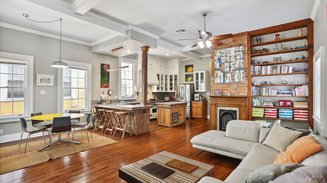 Photo of Livingroom in Carrollton