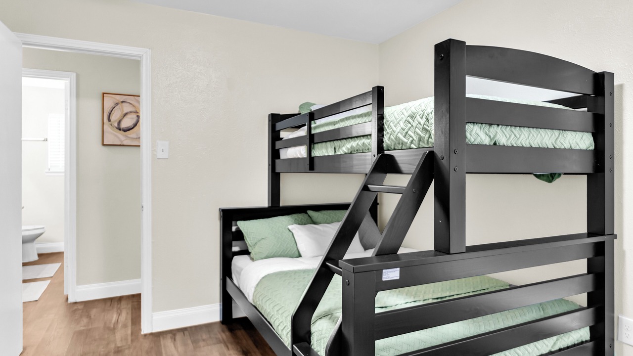 Photo of Bedroom in South Arlington