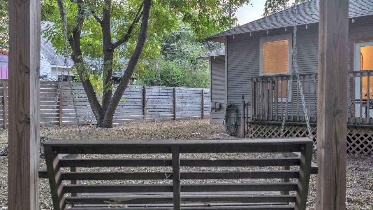 Photo of Outdoor in East Cesar Chavez