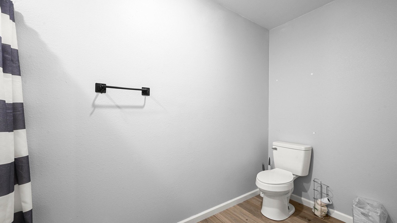 Photo of Bathroom in Golden Meadow