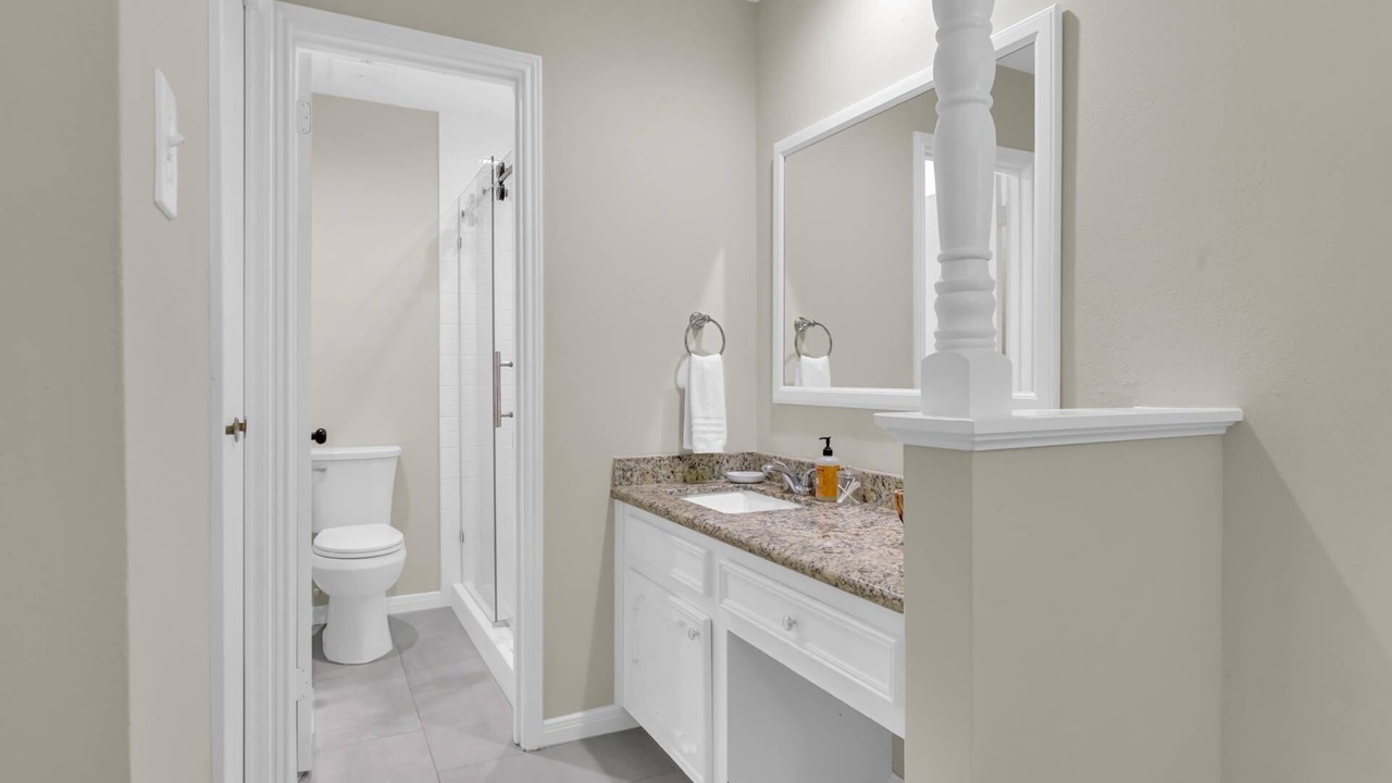 Photo of Bathroom in Grogan's Mill
