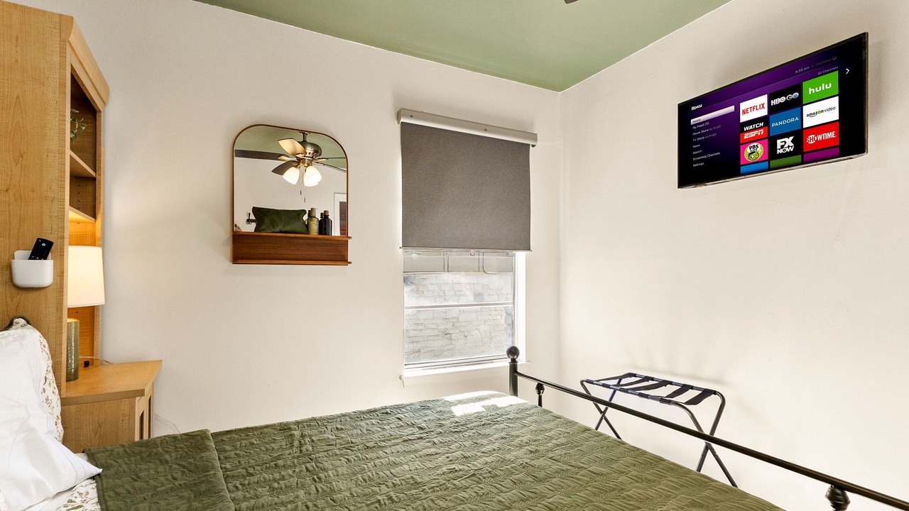 Photo of Bedroom in North San Antonio - SAT