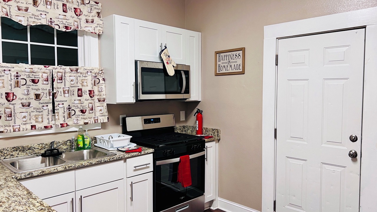 Photo of Kitchen in Holy Cross District