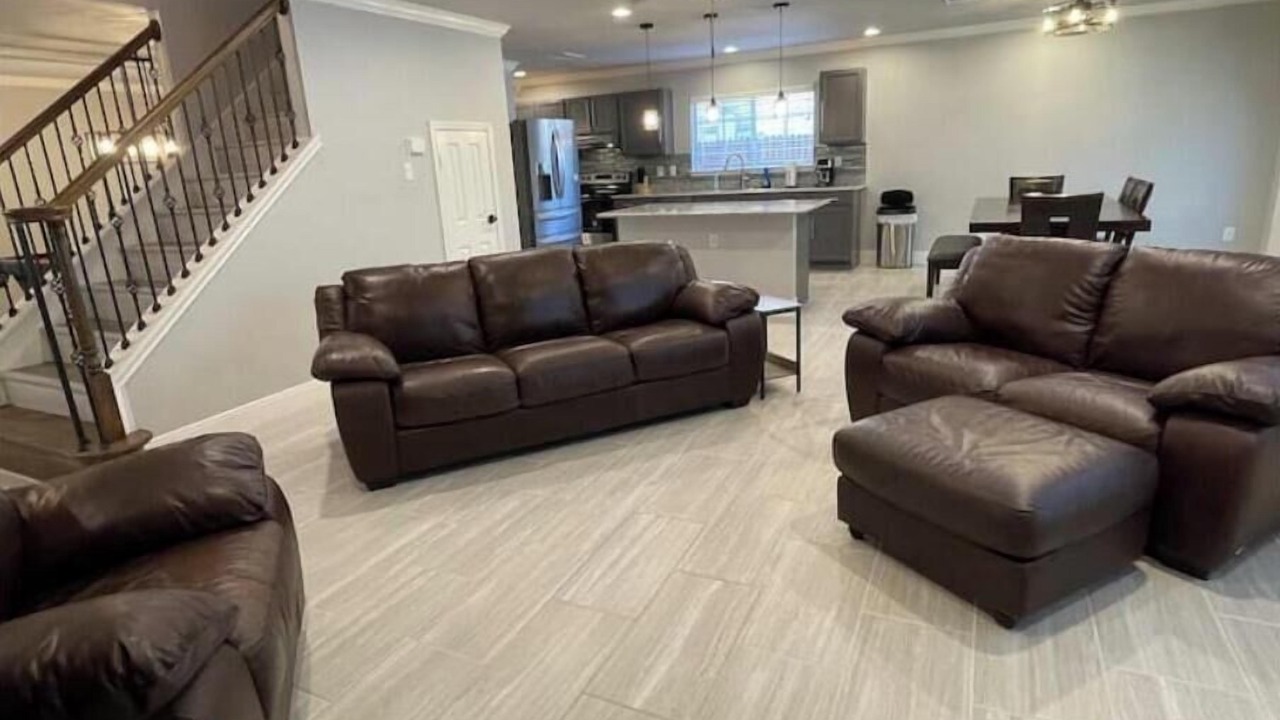 Photo of Livingroom in Stone Oak