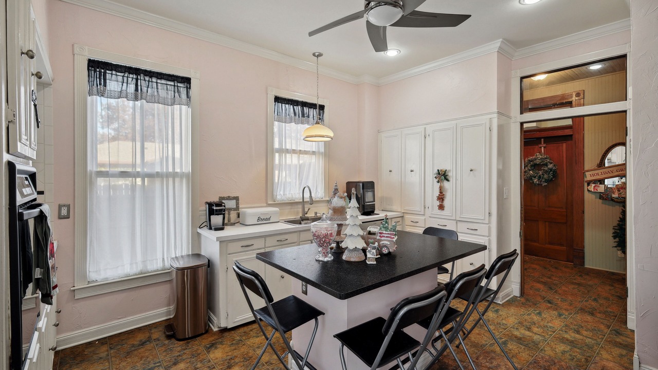 Photo of Kitchen in Gainesville