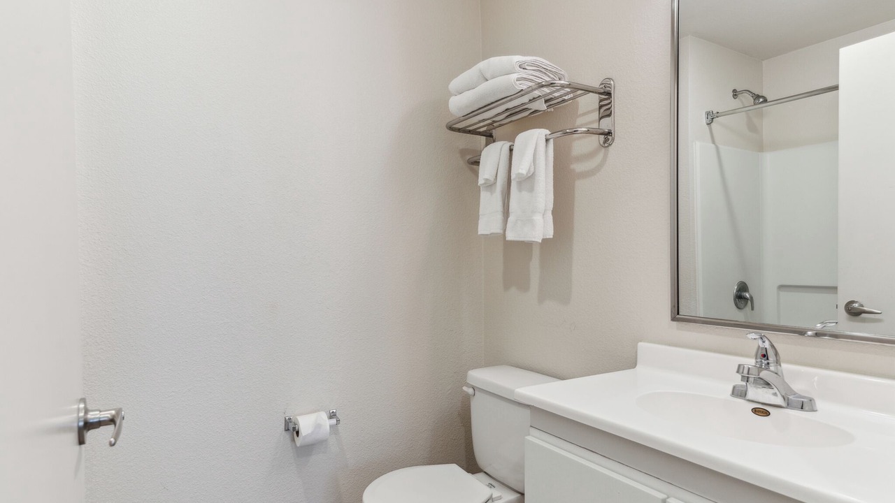 Photo of Bathroom in Far North Central
