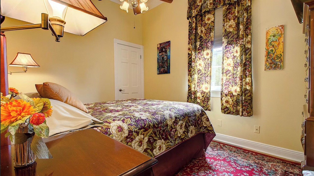 Photo of Bedroom in Faubourg Marigny