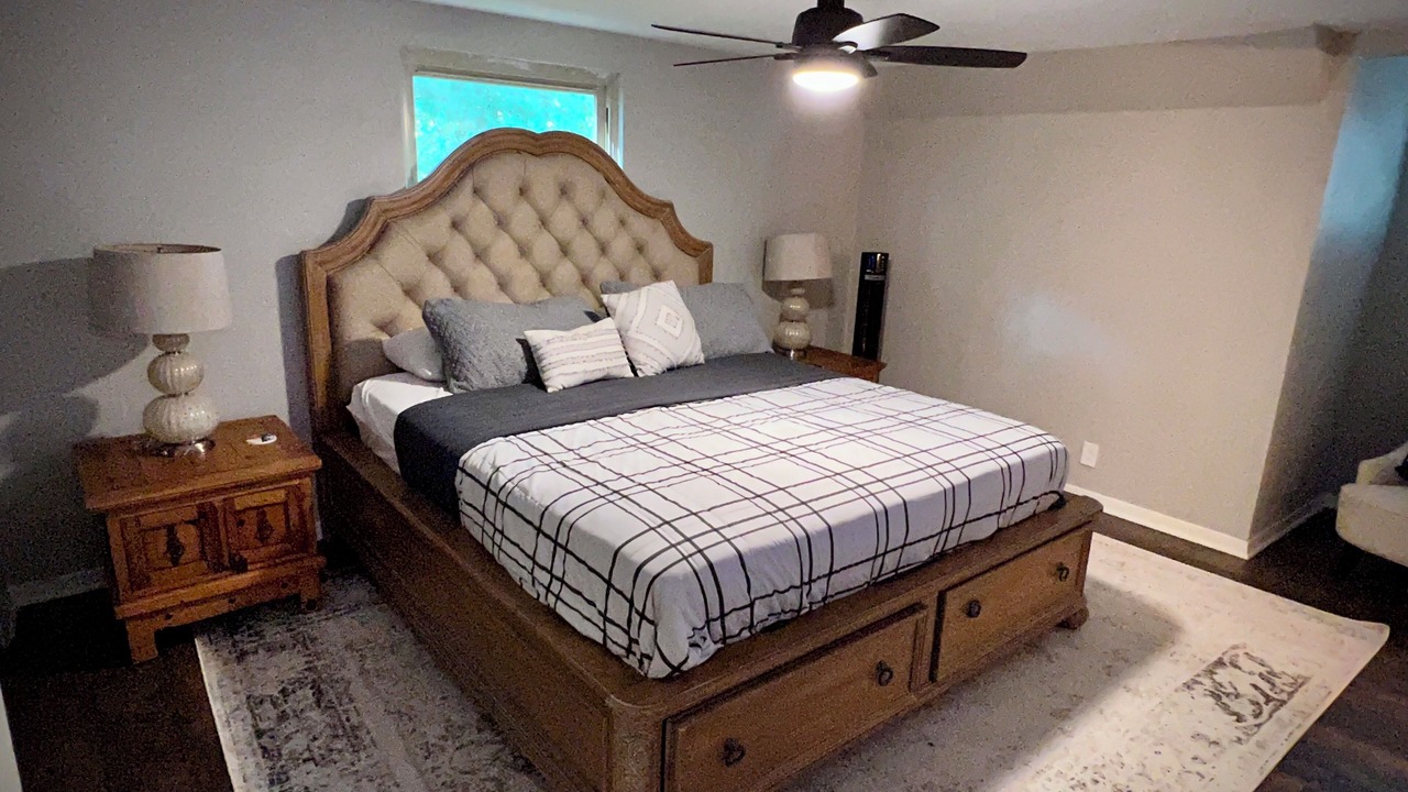 Photo of Bedroom in Grand Prairie