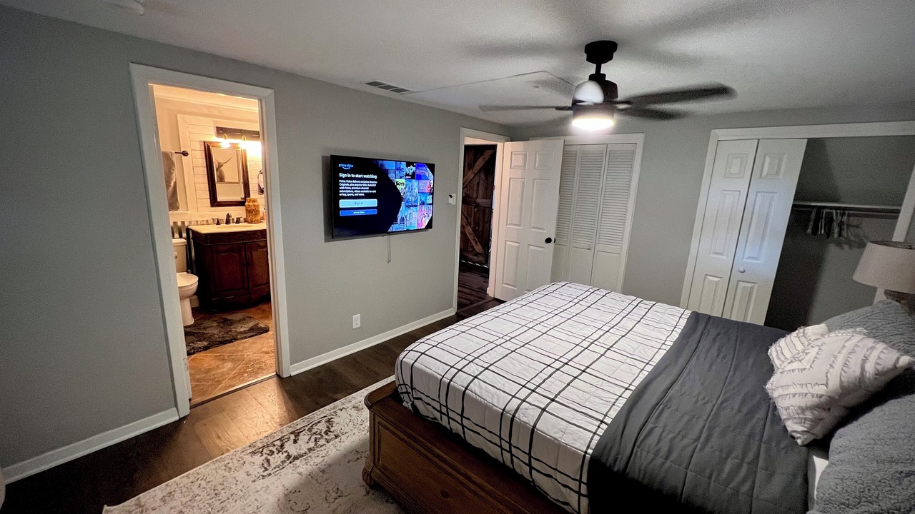 Photo of Bedroom in Grand Prairie