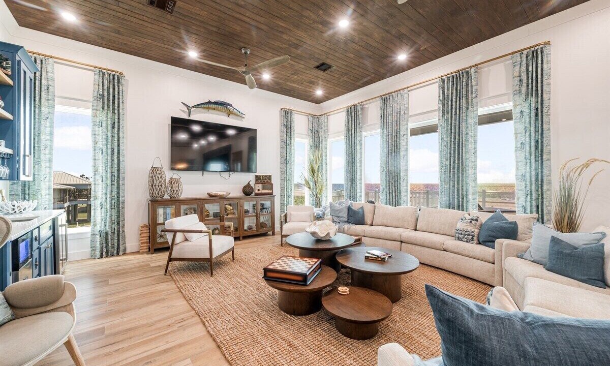 Photo of Livingroom in Grand Isle
