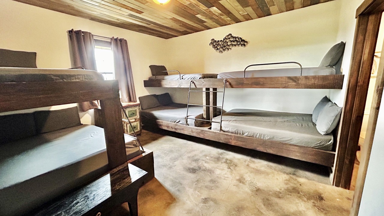 Photo of Bedroom in Boothville-Venice