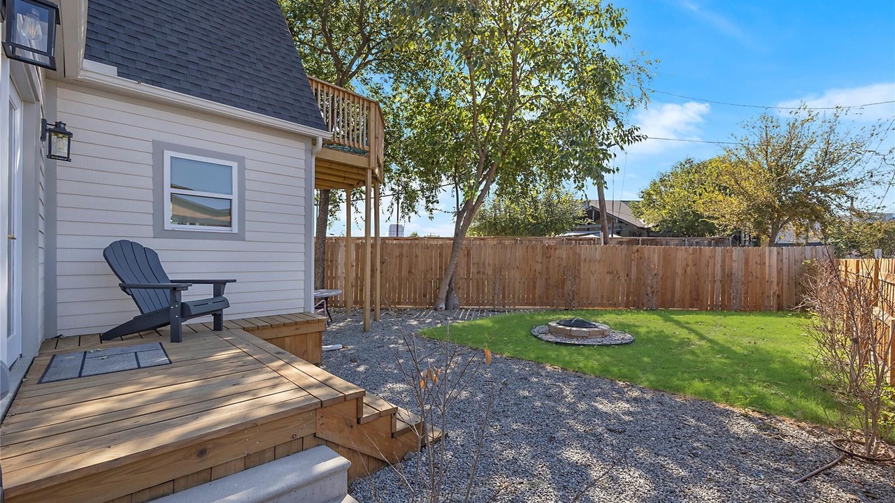 Photo of Patio Balcony in Knox - Henderson